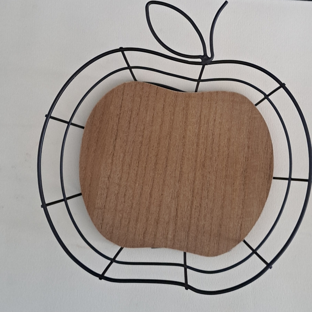 Wire apple basket
